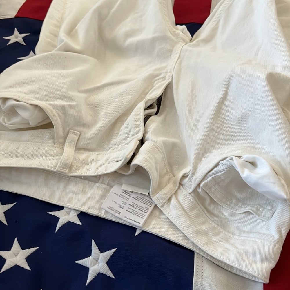 White jeans - Picture 10 of 16
